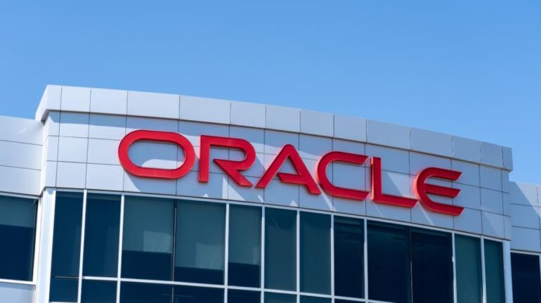 Βουτιά 11,5% για την Oracle μετά τα ασθενή έσοδα και τη “φουσκωμένη” δαπάνη για data centers