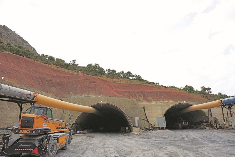 Ταμείο Ανάκαμψης: Ο μεγάλος εφιάλτης για την οικονομία το 2026