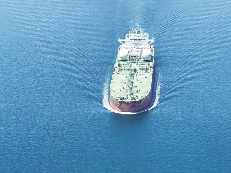 Επιθέσεις με drones σε ελληνόκτητα δεξαμενόπλοια στη Μαύρη Θάλασσα