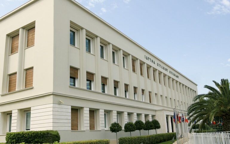 Άρθρο – Δημήτρης Καπράνος: 70 χρόνια προσφοράς και επένδυσης στη γνώση