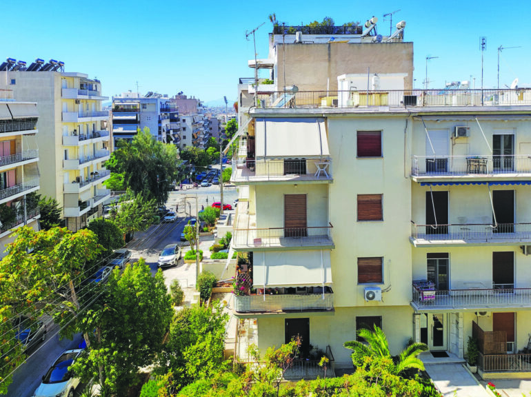 ΑΑΔΕ: Περνά από «ακτινογραφία» τους ιδιοκτήτες ακινήτων