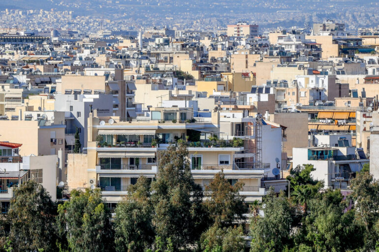 «Εφιάλτης» το κόστος κατοικίας για τους Έλληνες