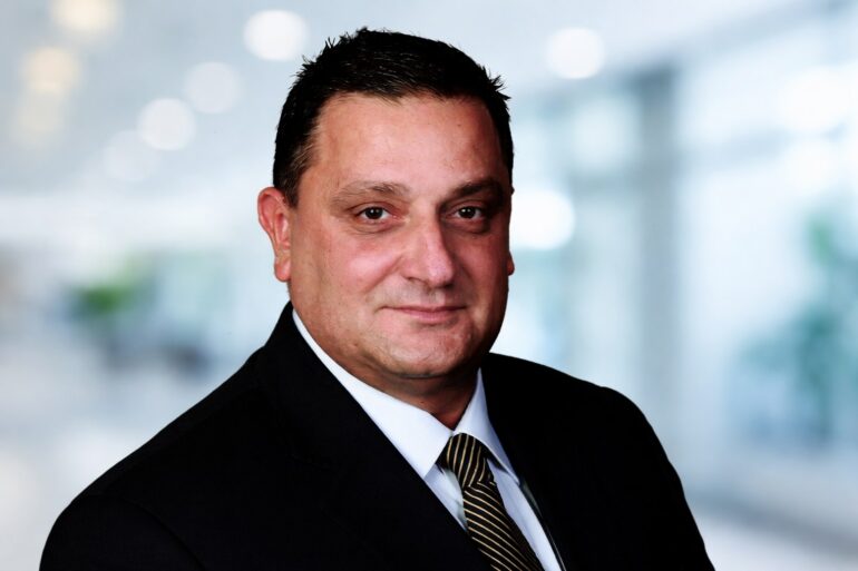 Ο Βέλης Παππάς νέος Διευθυντής Πωλήσεων στη Sanoptis Ελλάδας